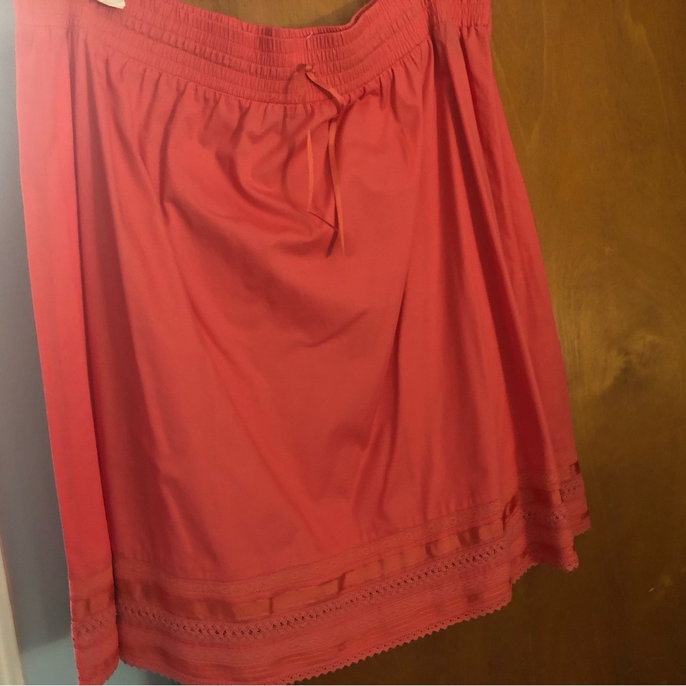 Avenue Coral Skirt